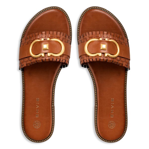 FLAT SANDALS