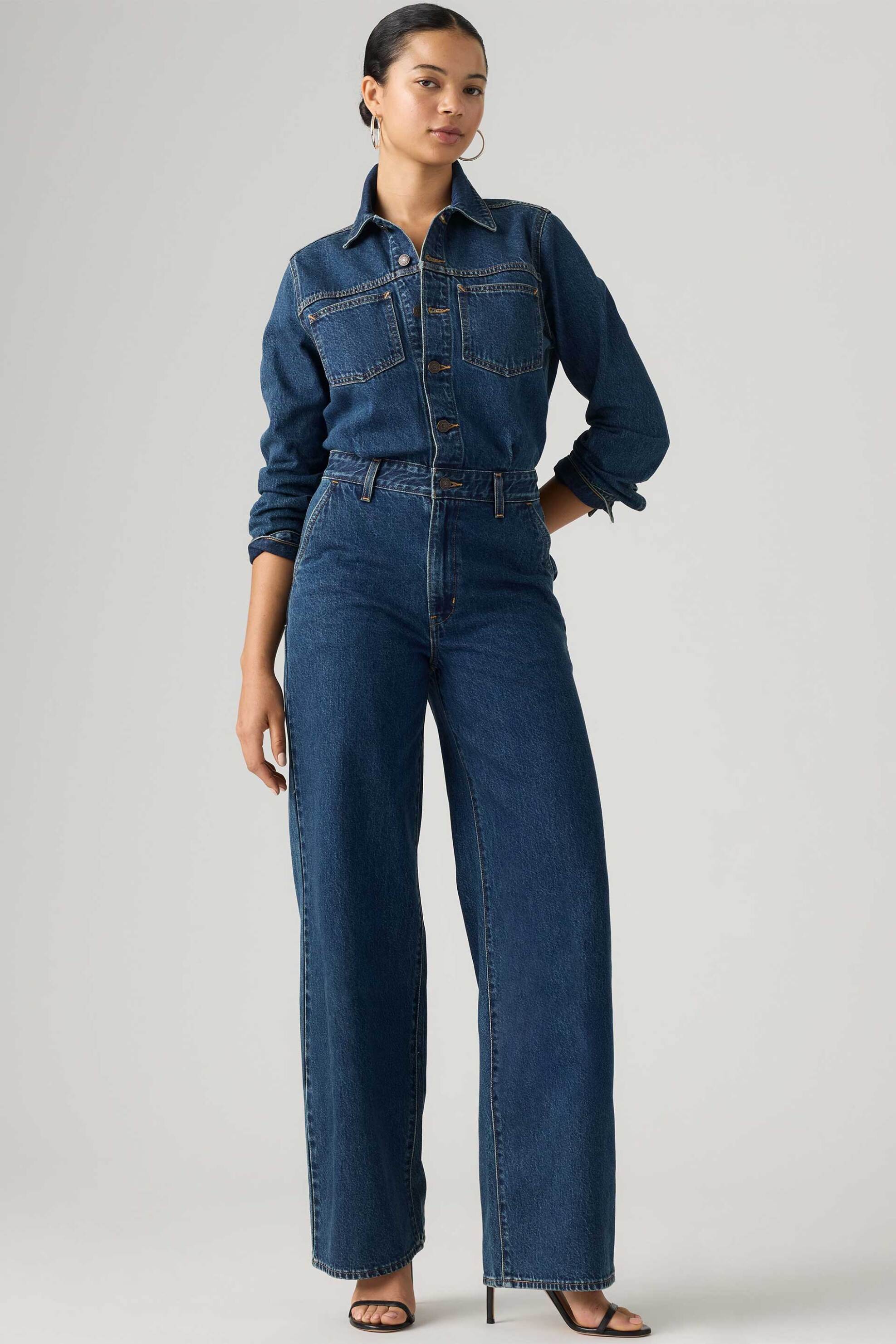 Levi's® γυναικεία denim ολόσωμη φόρμα Standard Fit "Heritage"