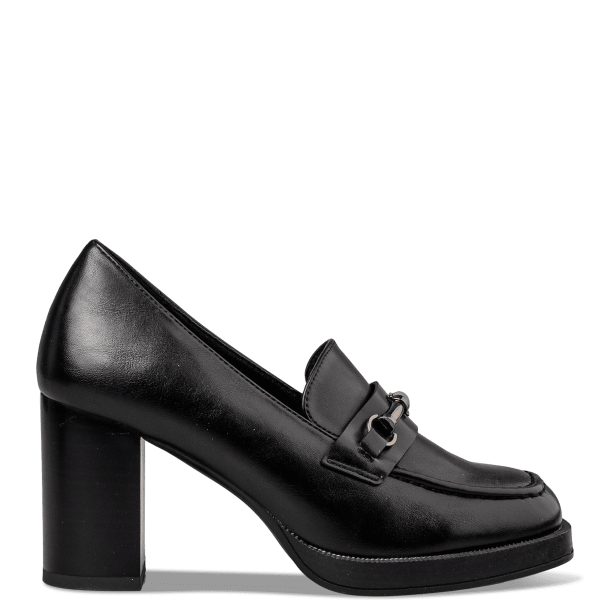 HEELED LOAFERS