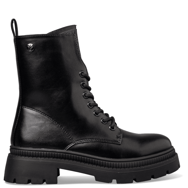 COMBAT BOOTS