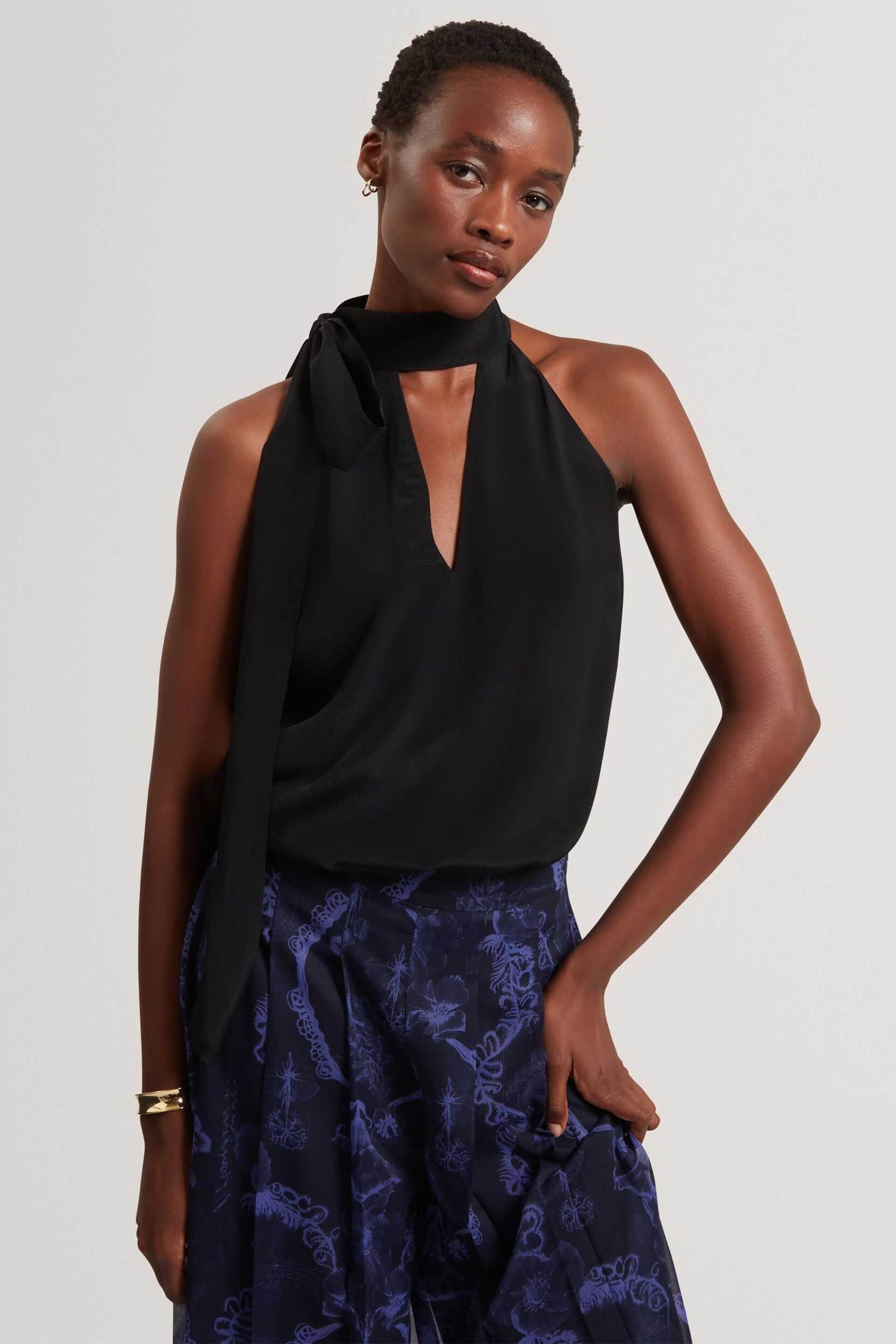 Ted Baker γυναικείο τοπ με halter λαιμόκοψη "Jalii"