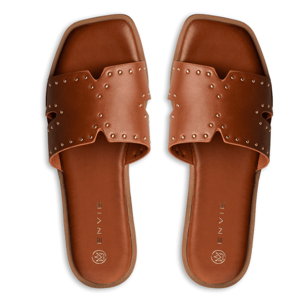FLAT SANDALS