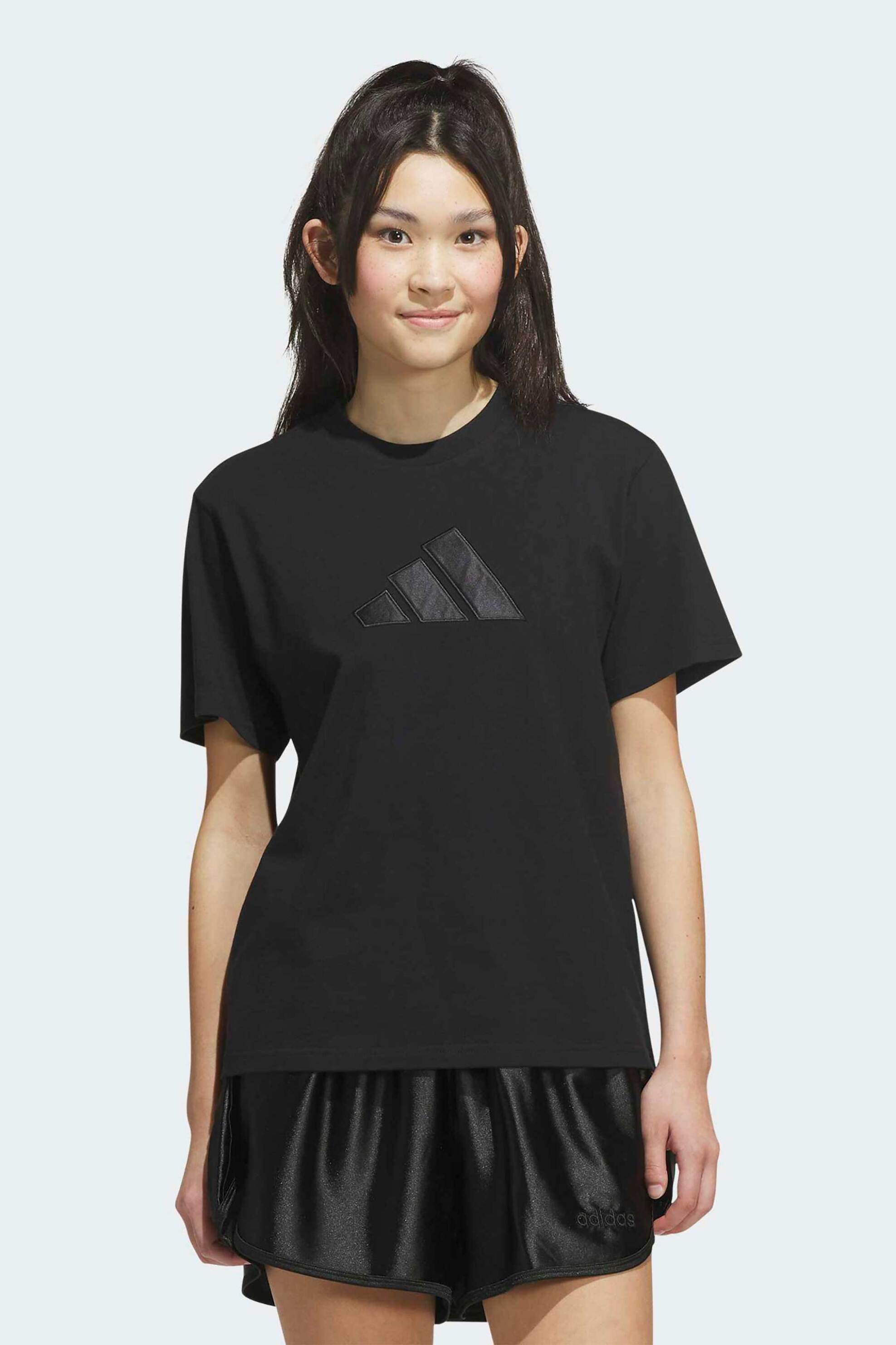 Adidas γυναικείο T-shirt Regular Fit "Satin Logo"
