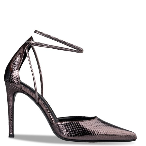 LACE UP PUMPS