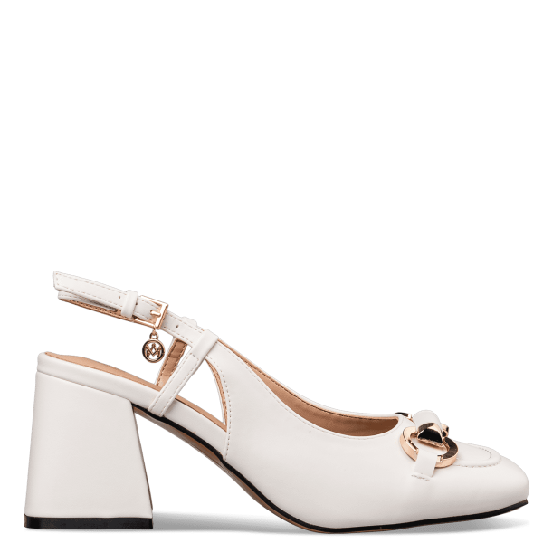 SLINGBACK PUMPS