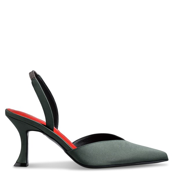 SLINGBACK PUMPS