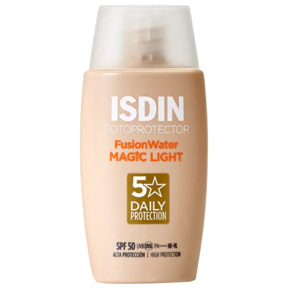 Isdin Fotoprotector 5 Daily Protection Fusion Water Magic Light Spf50 Αντηλιακό Προσώπου Υψηλής Προστασίας με Εξαιρετικά Ανάλαφρη Υφή & Χρώμα που Ομαλοποιεί τον Χρωματικό Τόνο του Δέρματος 50ml