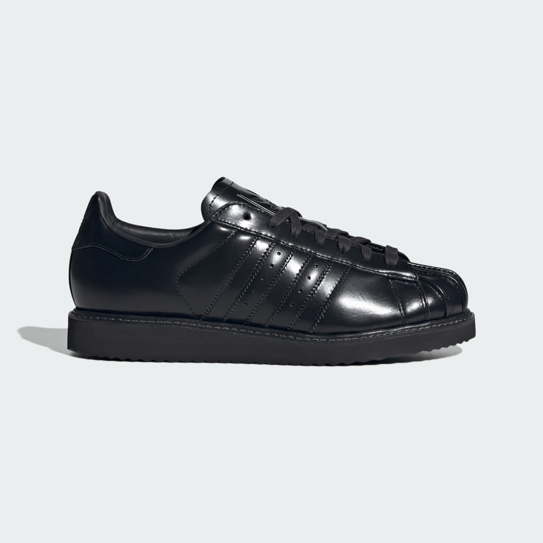 ΠΑΠΟΥΤΣΙΑ SUPERSTAR LUX