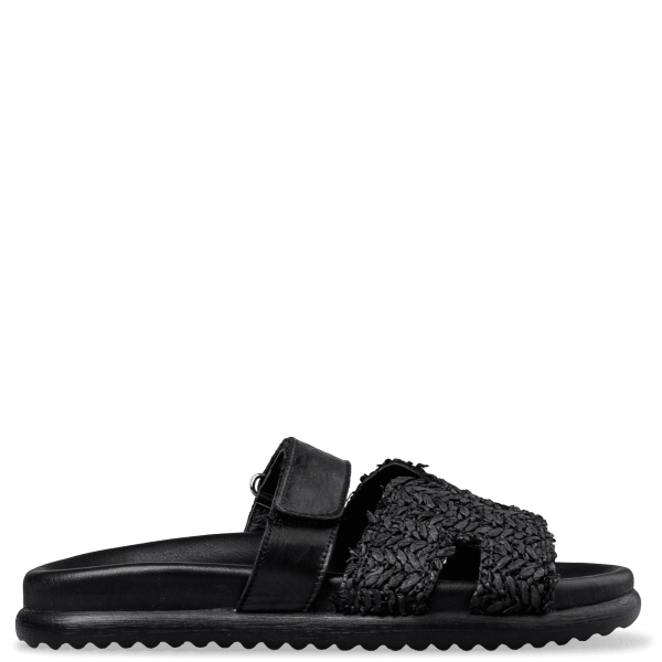 FLATFORM SANDALS