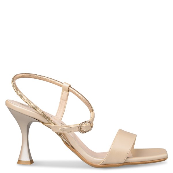 FLARED HEEL SANDALS
