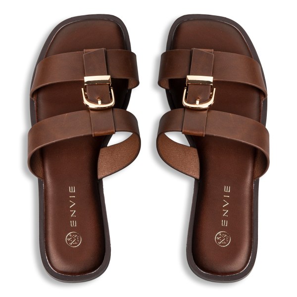 FLAT SANDALS