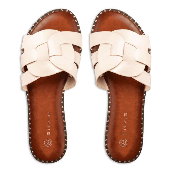 FLAT SANDALS