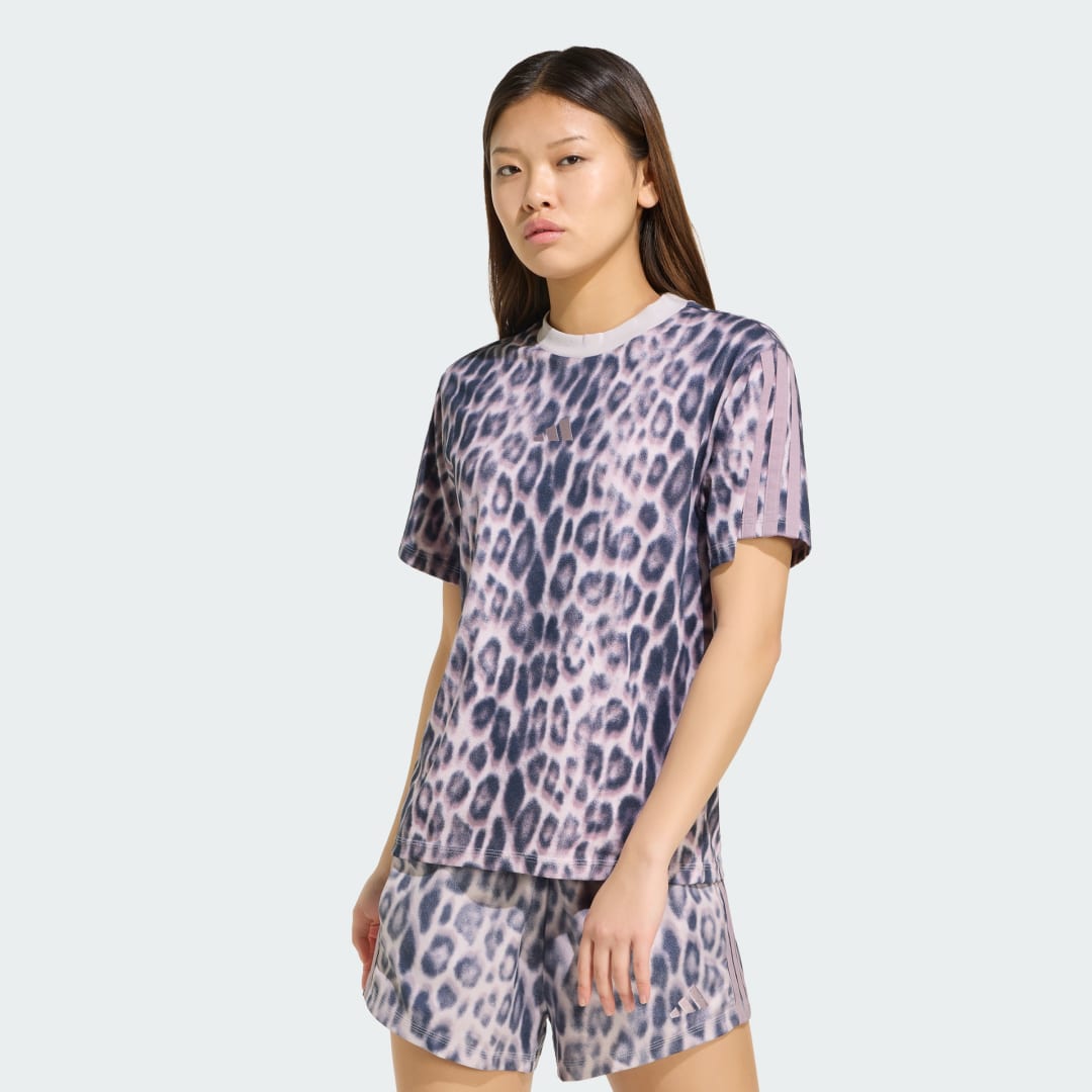 Μπλούζα Seasonal Essentials Leopard Print με τις τρεις χαρακτηριστικές ρίγες της adidas