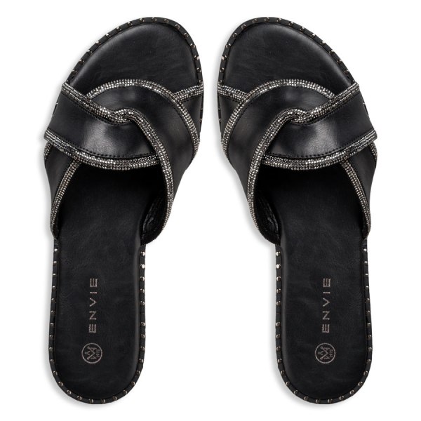 FLAT SANDALS