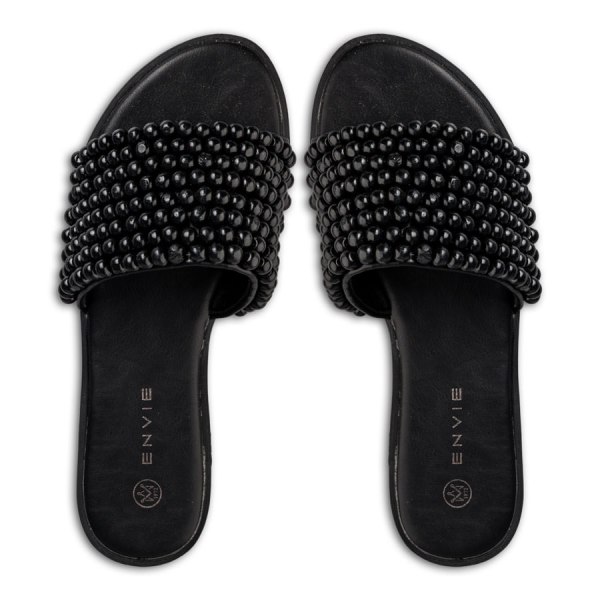FLAT SANDALS