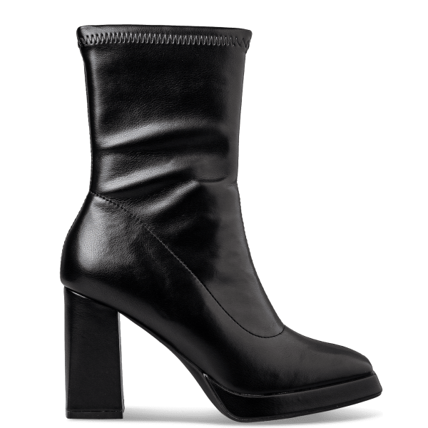 BLOCK HEEL BOOTIES