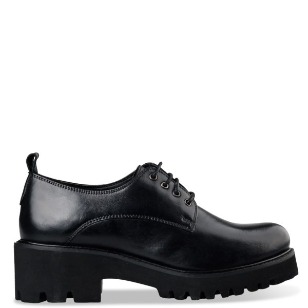 CHUNKY BROGUES