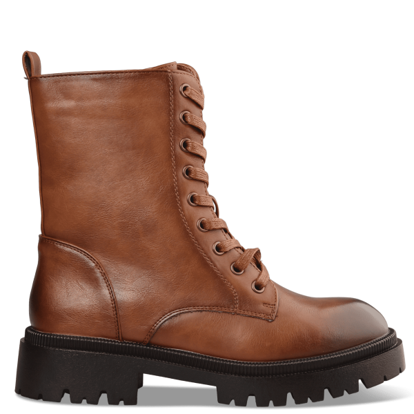 COMBAT BOOTS