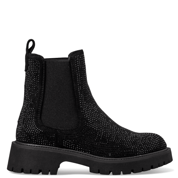 CHELSEA BOOTS