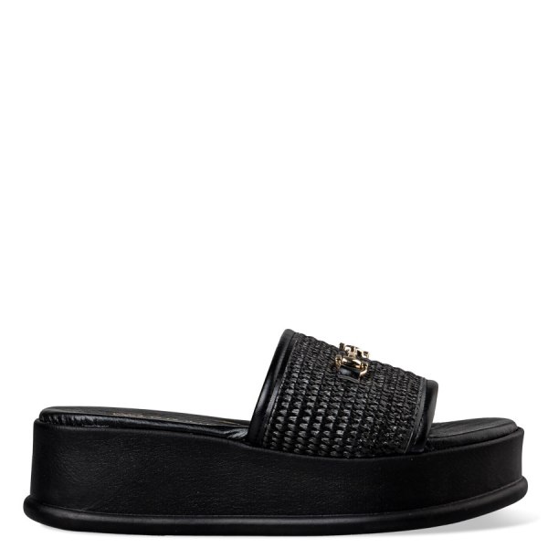 FLATFORM SANDALS