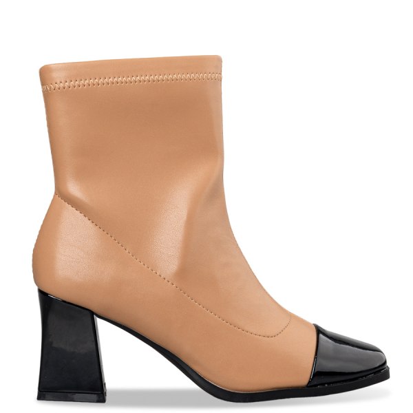BLOCK HEEL BOOTIES