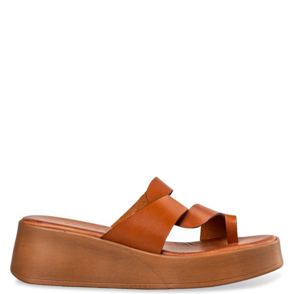 FLATFORM SANDALS