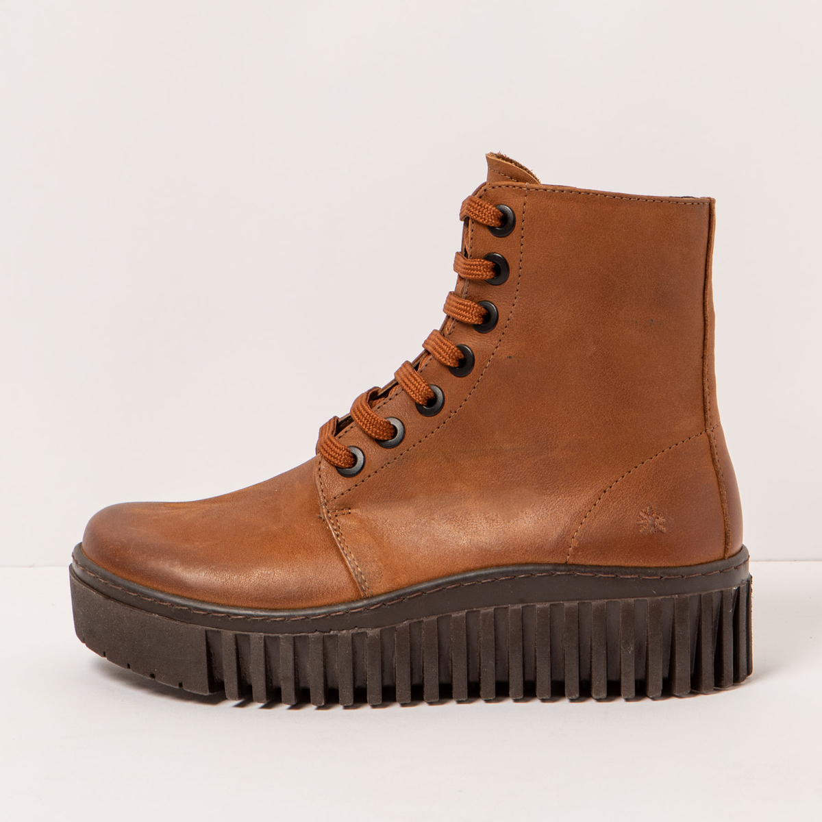 Ψηλά Sneakers Art 115171223003