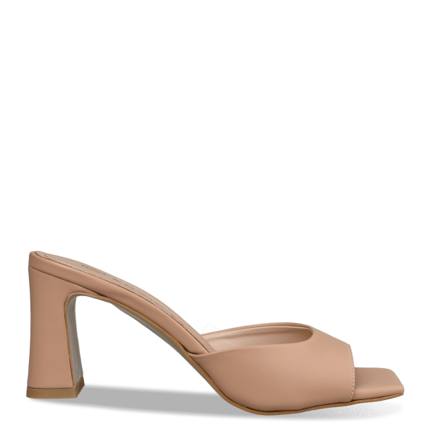 SQUARE TOE MULES