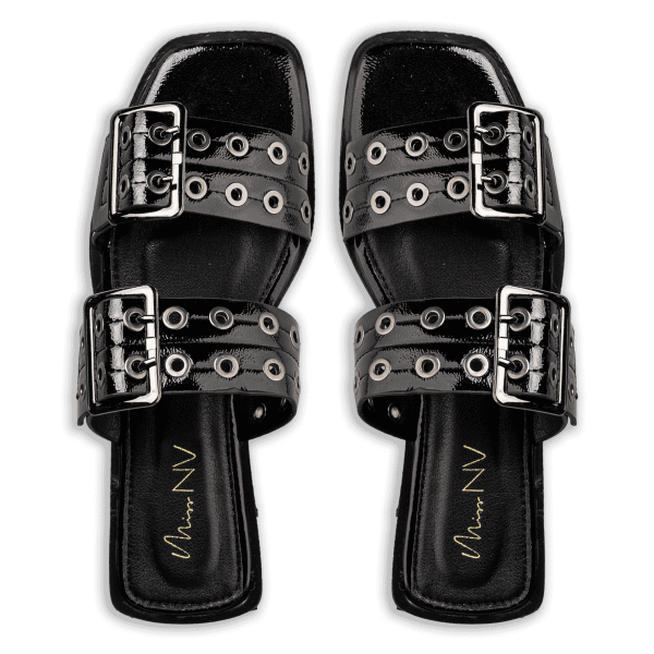 FLAT SANDALS