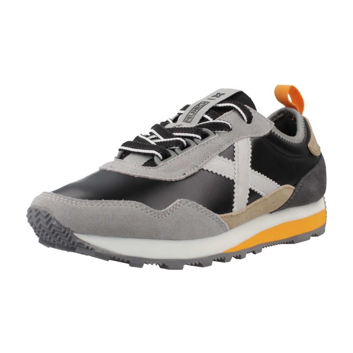 Xαμηλά Sneakers Munich UM WMN 35