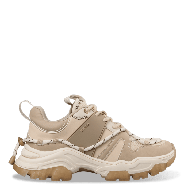 CHUNKY SNEAKERS