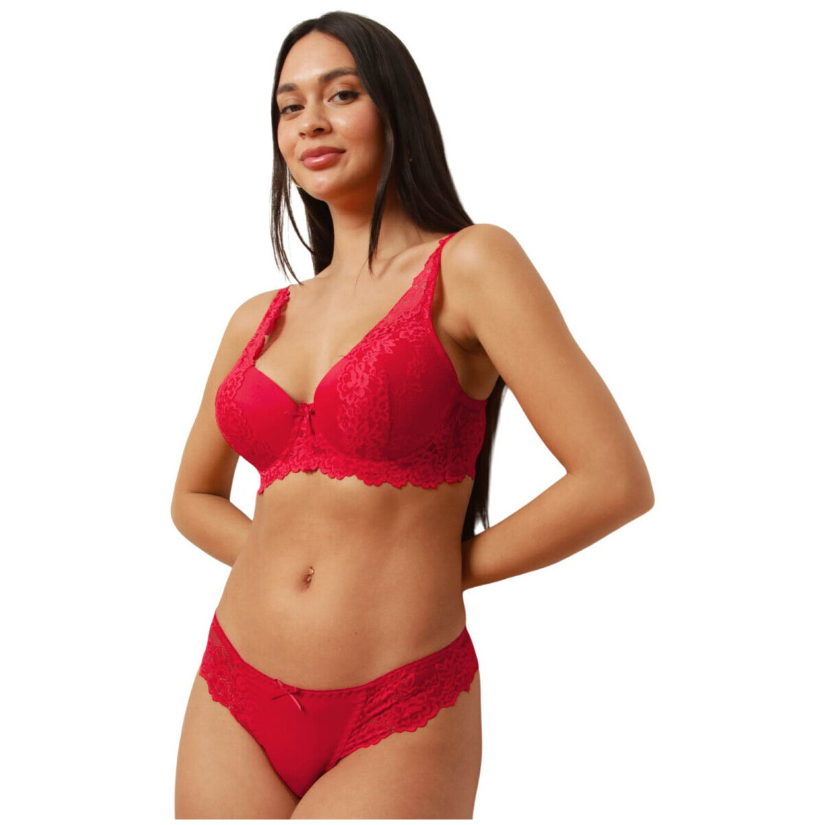 Με πλήρη κάλυψη και στήριξη La Modeuse 77478_P183685