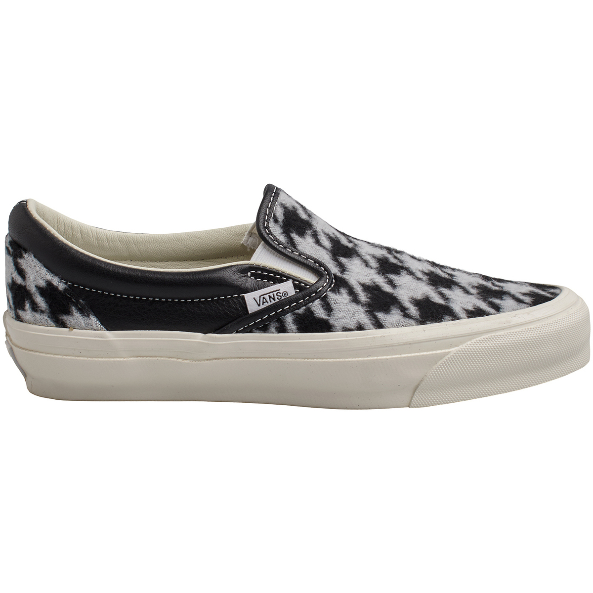 Slip on Vans VN000CSEBLK1
