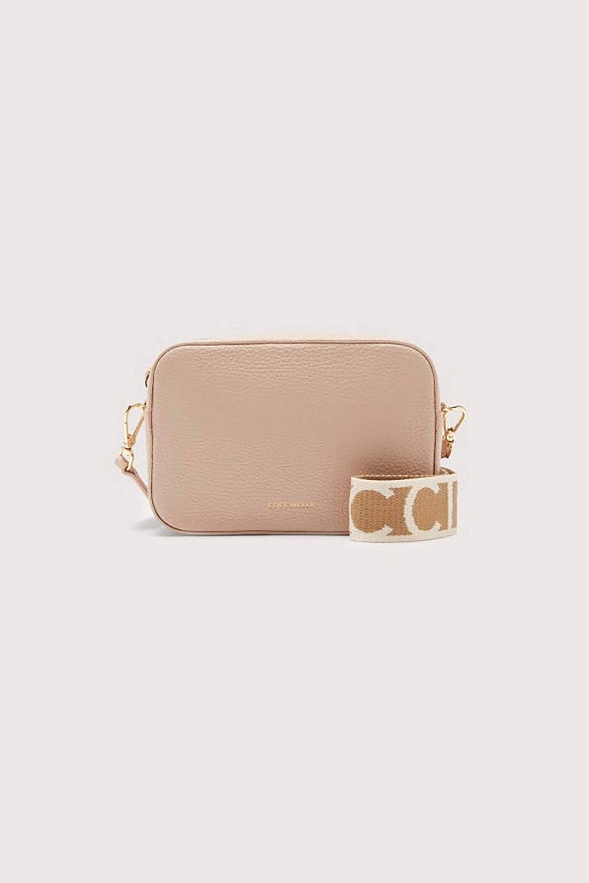 Coccinelle γυναικεία δερμάτινη τσάντα crossbody με μεταλλικό λογότυπο "Tebe"