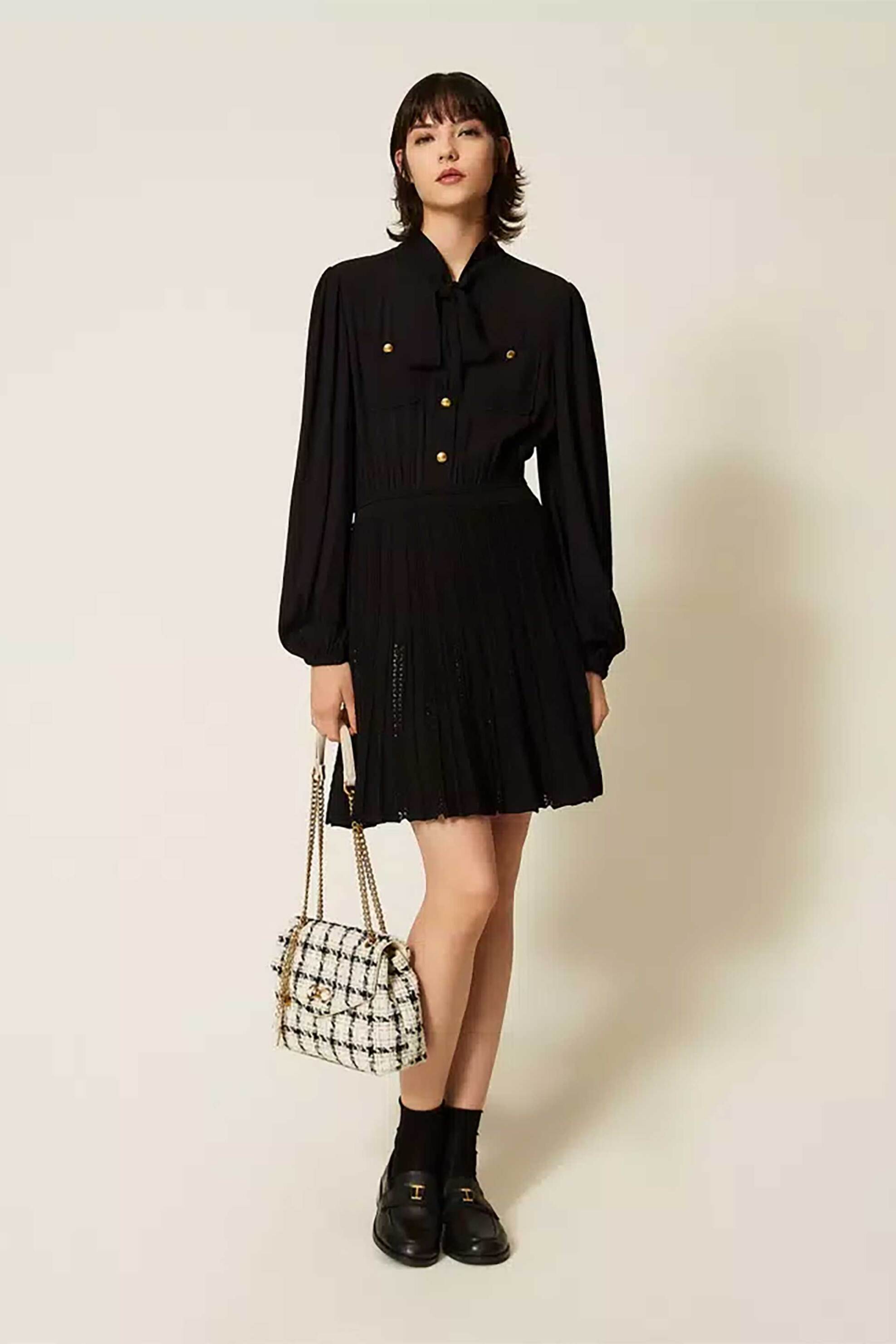 Twinset γυναικείο mini φόρεμα με διάτρητη πλέξη στο κάτω μέρος