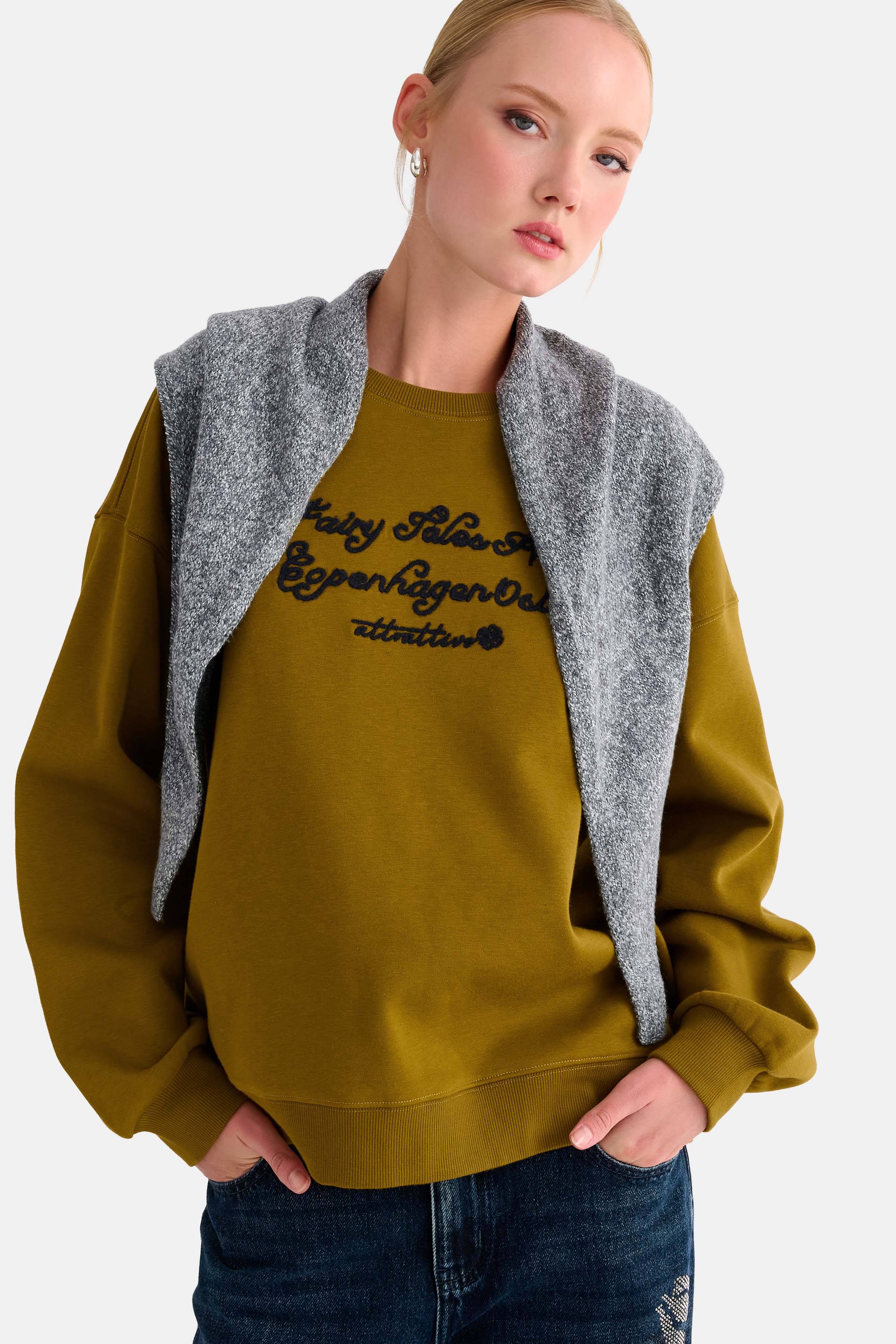 Φούτερ oversized με κέντημα και στρογγυλή λαιμόκοψη - LEMON