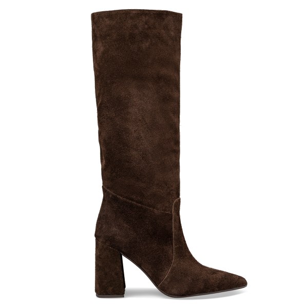 POINTED TOE BOOTS