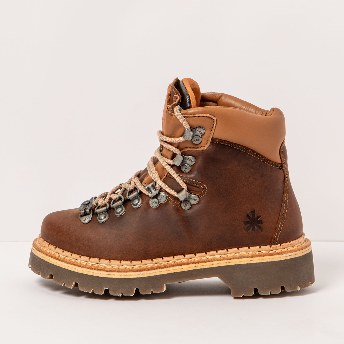 Μποτάκια/Low boots Art 109035230603