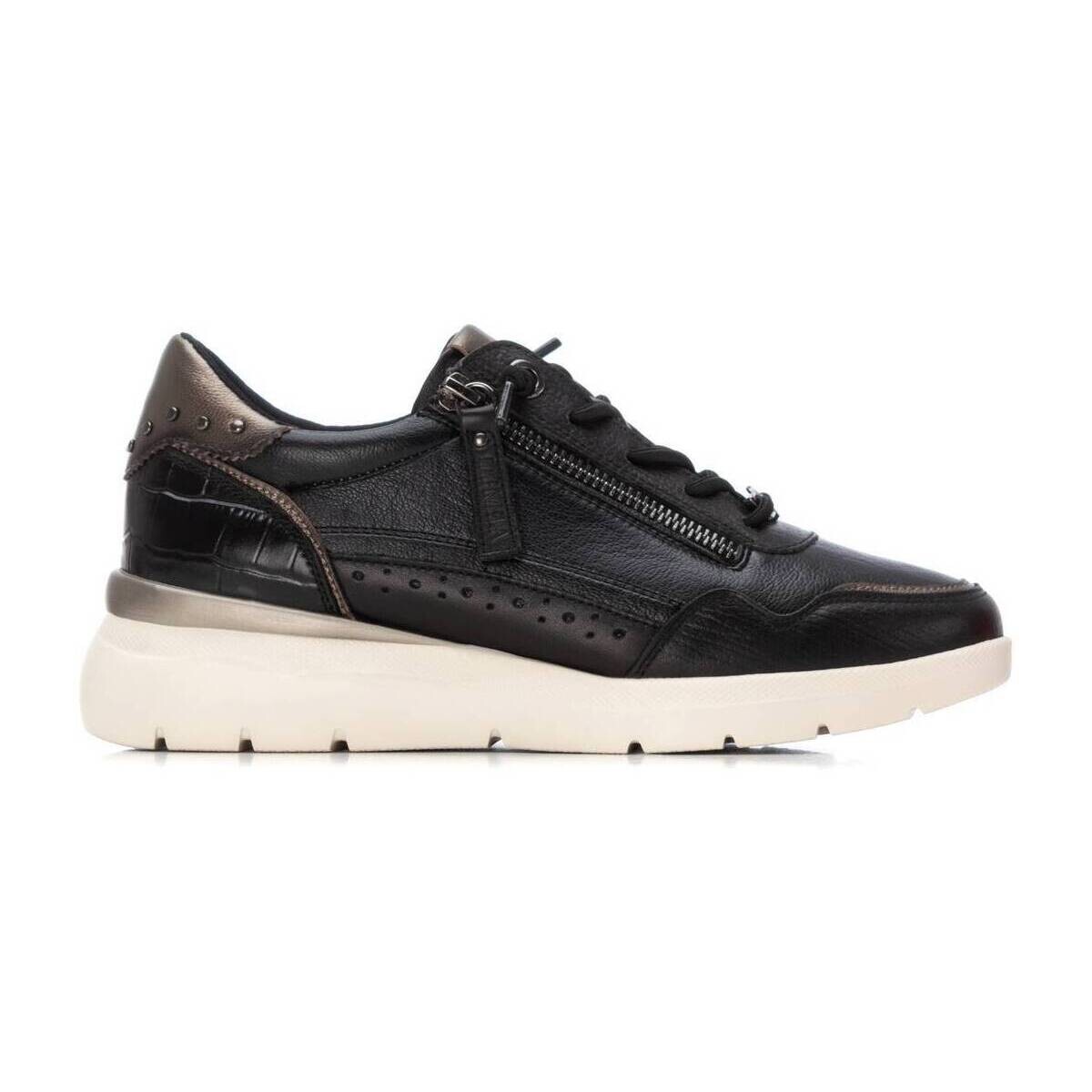 Sneakers Carmela 16243001