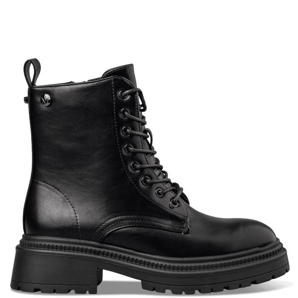 COMBAT BOOTS