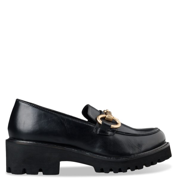 CHUNKY LOAFERS