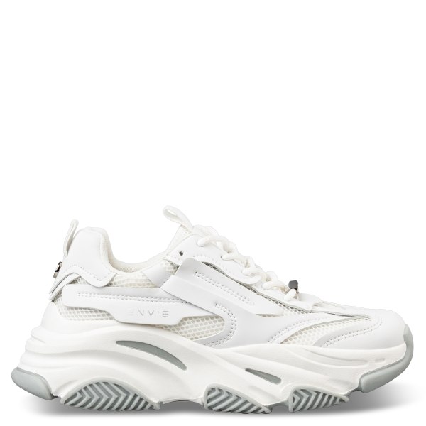 CHUNKY SNEAKERS