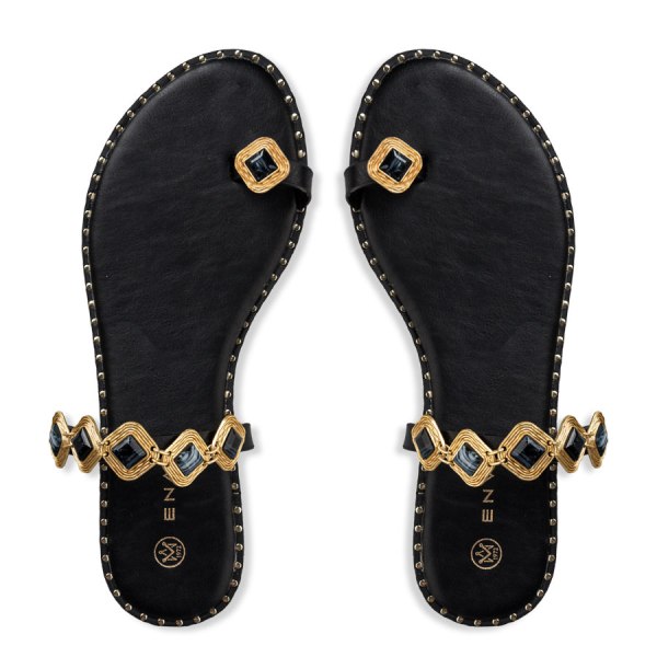 FLAT SANDALS