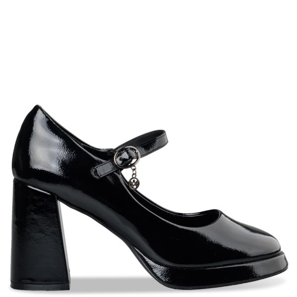 MARY JANE PUMPS