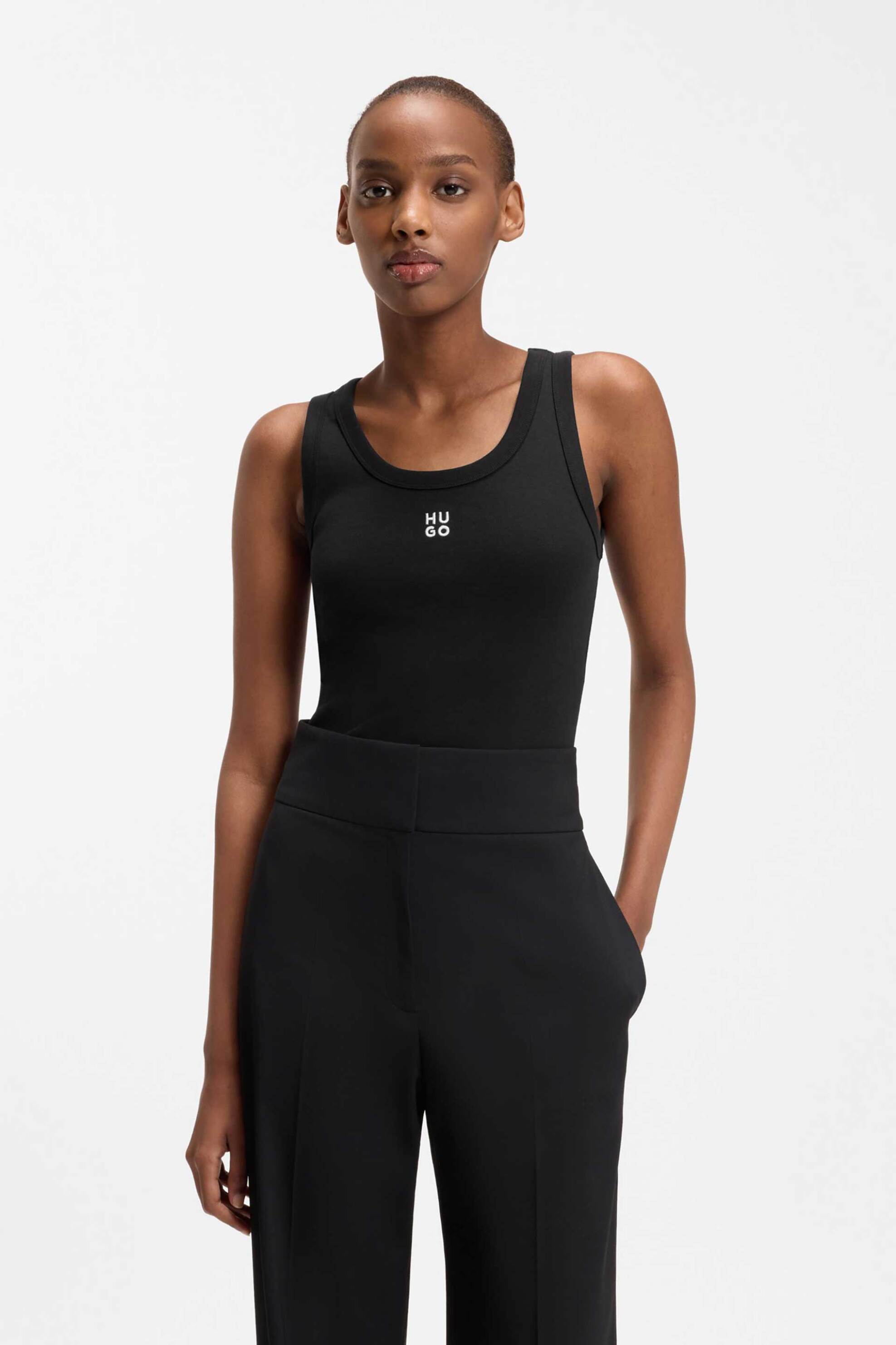 Hugo Boss γυναικείο αμάνικο τοπ μονόχρωμο με contrast logo print "Datamia"