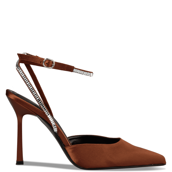 EMBELISHED POINTY PUMPS