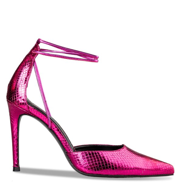 LACE UP PUMPS