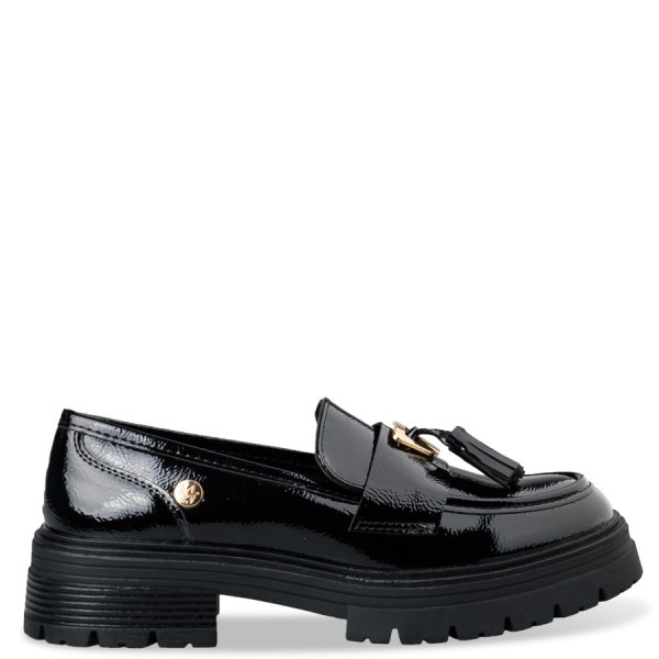 SHINY LOAFERS