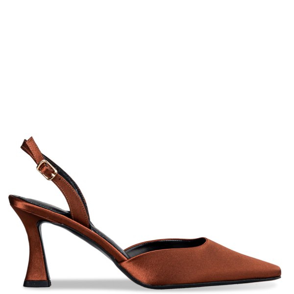 SLINGBACK PUMPS