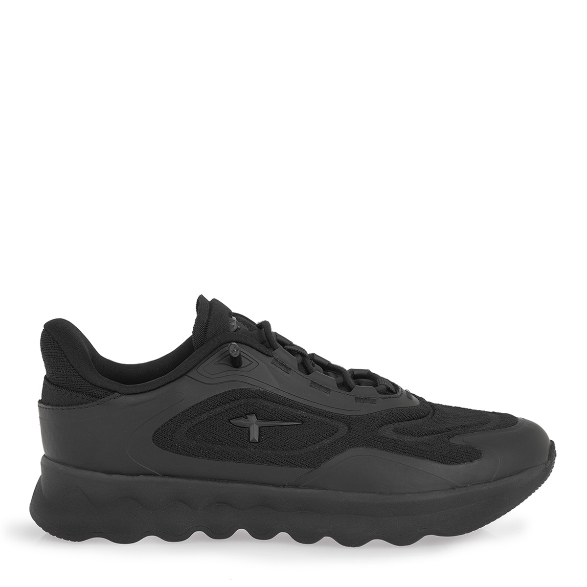 SNEAKERS σχέδιο: X15370772